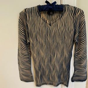 Vintage Just Cavalli stretchy crinkle-printed shirt.
